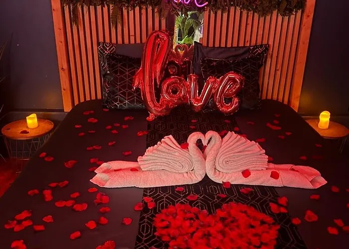 L Intense 公寓 加来